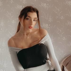 Meet your Posher, Mollie